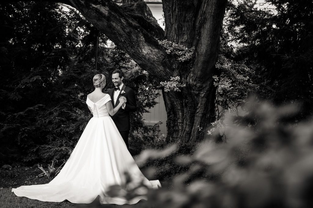 JAGstudios | Award-Winning CT Inn Wedding Photography