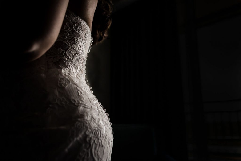 JAGstudios-Photographer | Timeless New York City Wedding | Silhouette Of Wedding Dress