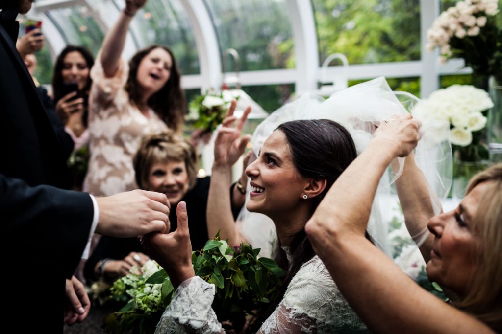 JAGstudios Photography | Timeless And Emotional Brooklyn Botanic Garden Wedding